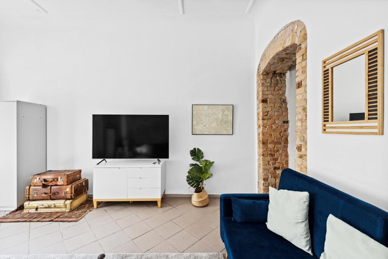 Arbio I Rustic Loft In Reuterkiez Berlim Exterior foto